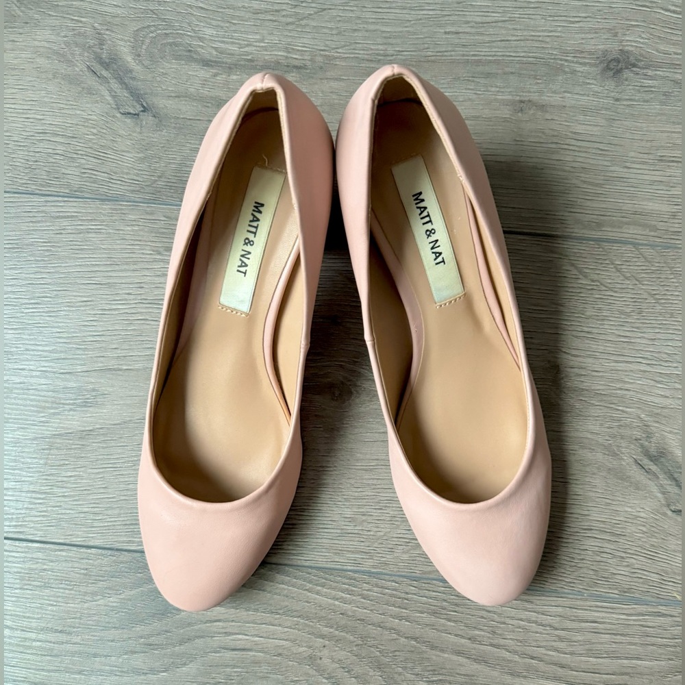 Matt & Nat Vegan Leather Pale Pink Pumps
